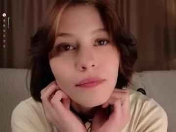 MaddieBryggs – webcam model profile photo Image 10