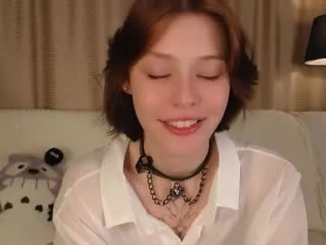 MaddieBryggs – webcam model profile photo Image 9