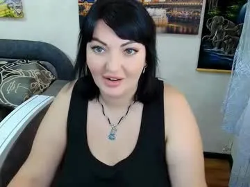 xlunami – webcam model profile photo Image 16