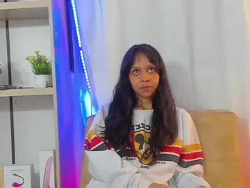 -VikkiL0vesCheese- – webcam model profile photo Image 3