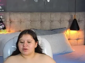 katrin_1 – webcam model profile photo Image 15