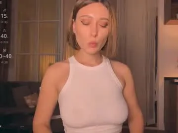 bellatee – webcam model profile photo Image 17