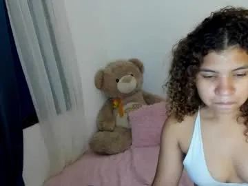 millemimi free chat on liveonude Image 8