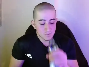 milabunny_ – webcam model profile photo Image 9