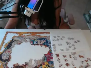 xlunami – webcam model profile photo Image 10