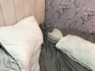 laura_d23 Image 3