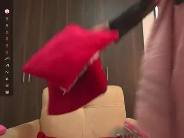 vixenvictoriaa – webcam model profile photo Image 13