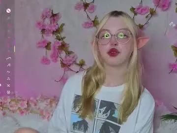 xlunami – webcam model profile photo Image 2