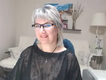 pinkadele – webcam model profile photo Image 12