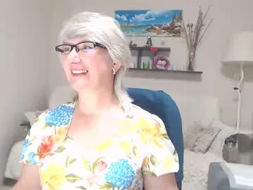 pinkadele – webcam model profile photo Image 2