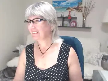 pinkadele – webcam model profile photo Image 9