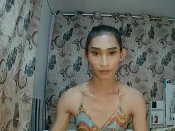 ANGELonDUTY – webcam model profile photo Image 2