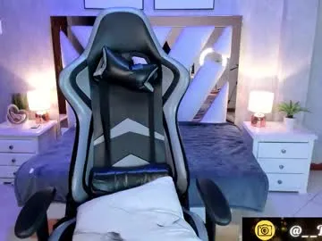 WhoreRobot – webcam model profile photo Image 2