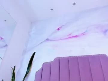 StarKristy – webcam model profile photo Image 19