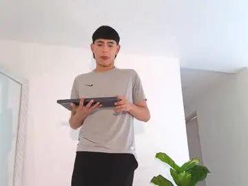 anahi_maite – webcam model profile photo Image 4