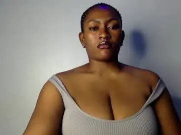 ambaar_moon_ – webcam model profile photo Image 3