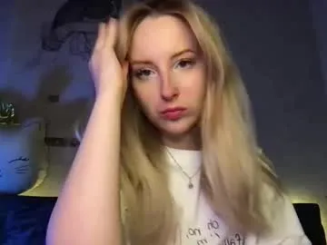 lierie – webcam model profile photo