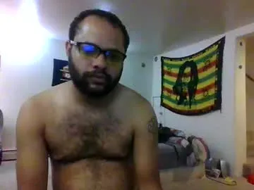 Almondmilka – webcam model profile photo Image 4