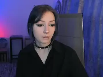 xlunami – webcam model profile photo Image 12