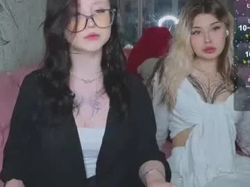 lilhornyprincess Image 15