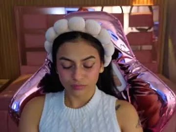 cocomoyo – webcam model profile photo Image 16