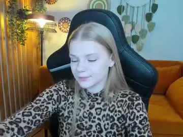 Anallovess – webcam model profile photo Image 3