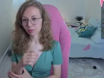 pinkadele – webcam model profile photo Image 11