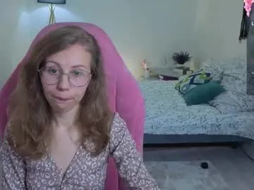 pinkadele – webcam model profile photo Image 14