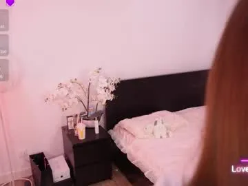 mila_dash – webcam model profile photo Image 10