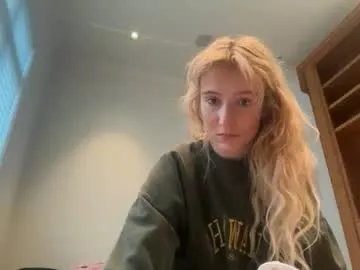 ilovewhitecocksalot – webcam model profile photo Image 5