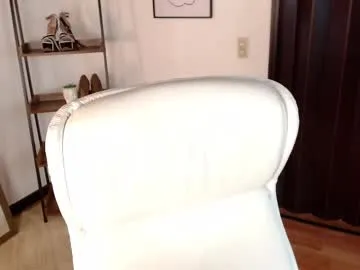 xunybany – webcam model profile photo Image 4