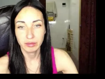 xlunami – webcam model profile photo Image 19