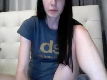 xlunami – webcam model profile photo Image 9