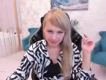 cute_fox_girl – webcam model profile photo Image 17