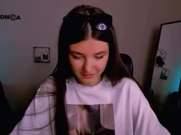 xlunami – webcam model profile photo Image 12