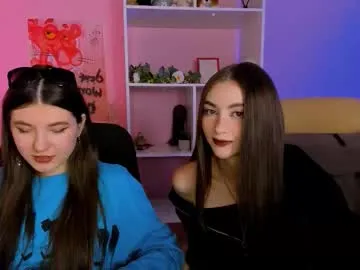 xlunami – webcam model profile photo Image 15