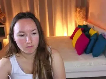 PeachPie – webcam model profile photo Image 17