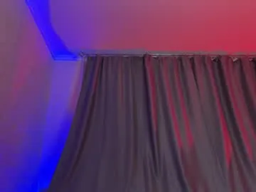 ELENA-XXX free chat on liveonude Image 13