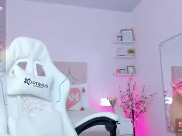 MaddieBryggs – webcam model profile photo Image 17