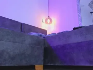 pinkadele – webcam model profile photo Image 15