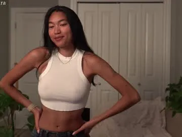 charlott25_ – webcam model profile photo Image 6