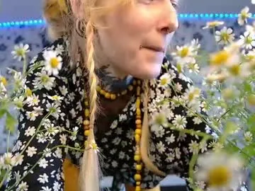 ANGELonDUTY – webcam model profile photo Image 5