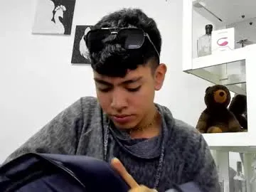 yourfavorite_bigclit – webcam model profile photo Image 2