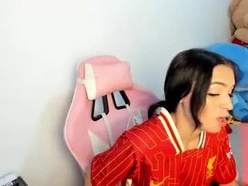 cutebon – webcam model profile photo Image 5