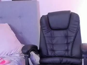 xlunami – webcam model profile photo Image 11