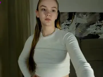 bunnydollstella – webcam model profile photo Image 19