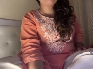 ANGELonDUTY – webcam model profile photo Image 11