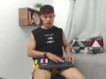 StarKristy – webcam model profile photo Image 3