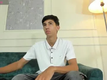 lucian_davi Image 4