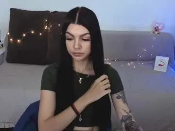 hotsweetangel4u – webcam model profile photo Image 3